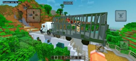 Ceratosaurus in the cage